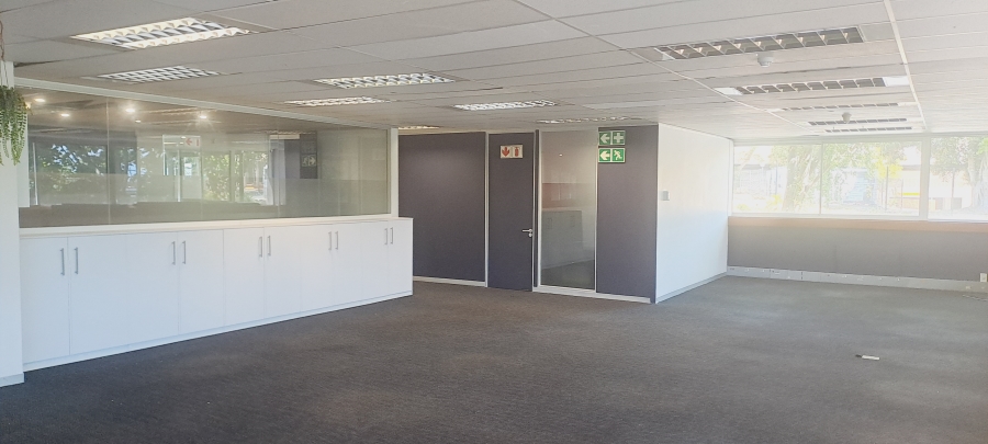 To Let commercial Property for Rent in Bo Oakdale Western Cape